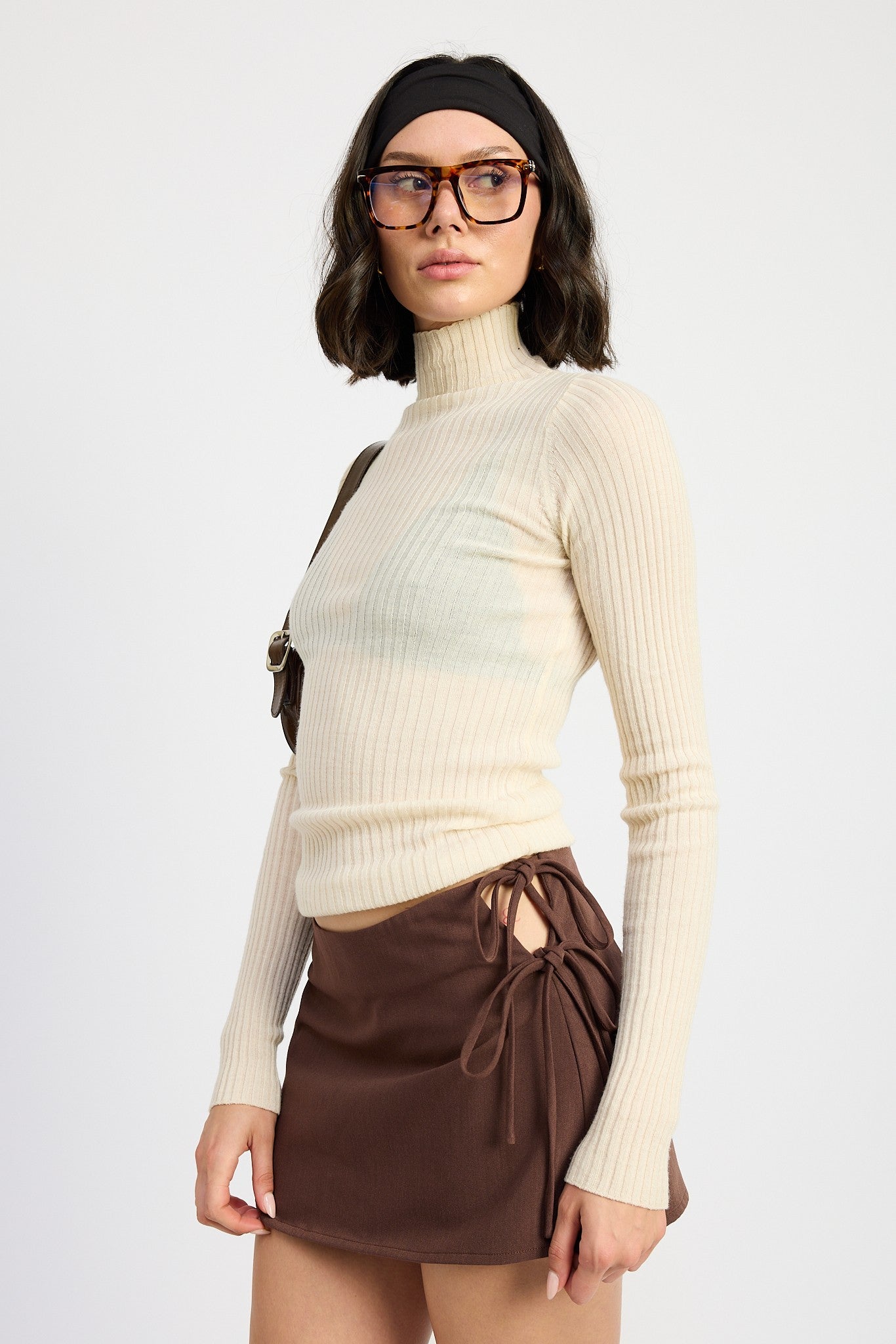 Mini Low Waisted Skirt With Ribbon Ties